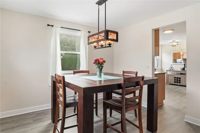 $230,500 | 178 Vinedale Avenue, Irondequoit, NY 14622