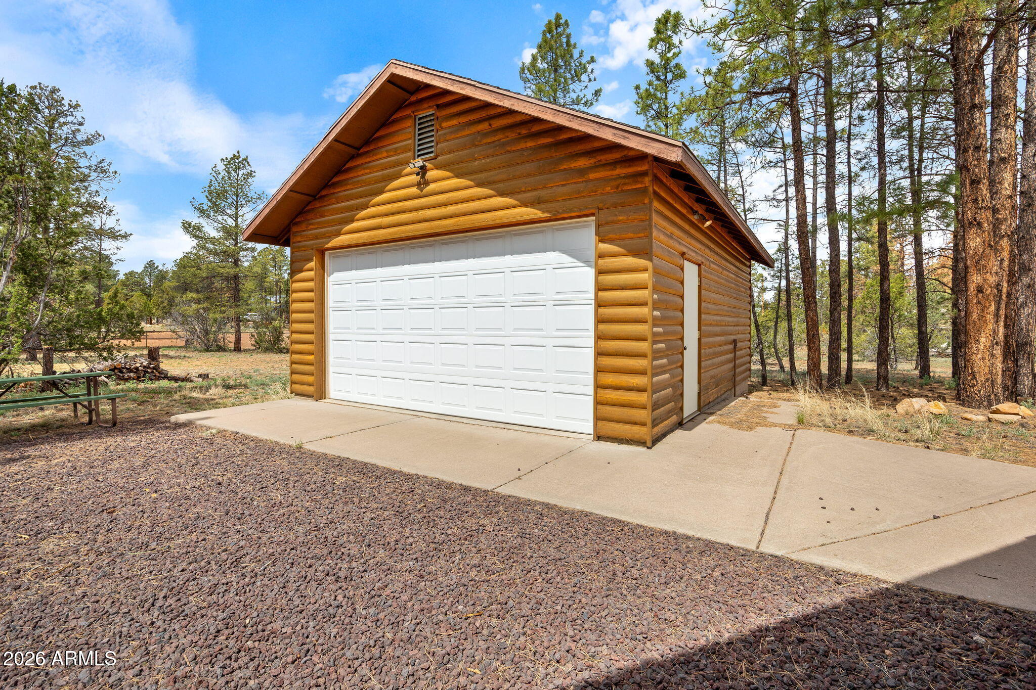 3166 Chevelon Road Overgaard, AZ 85933 - Photo 33 of 41 OVERSIZE 2 CAR GARAGE