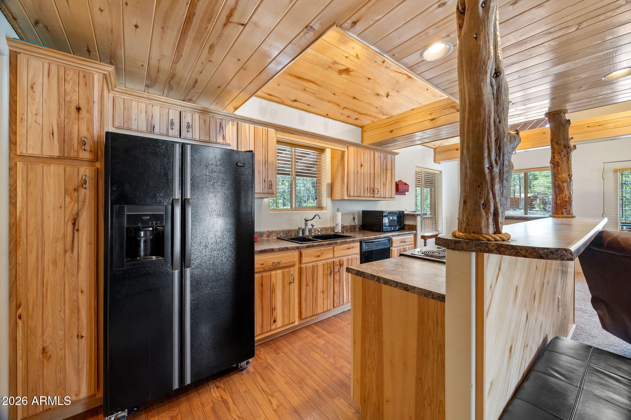 3166 Chevelon Road Overgaard, AZ 85933 - Photo 5 of 41 BEAUTIFUL KITCHEN