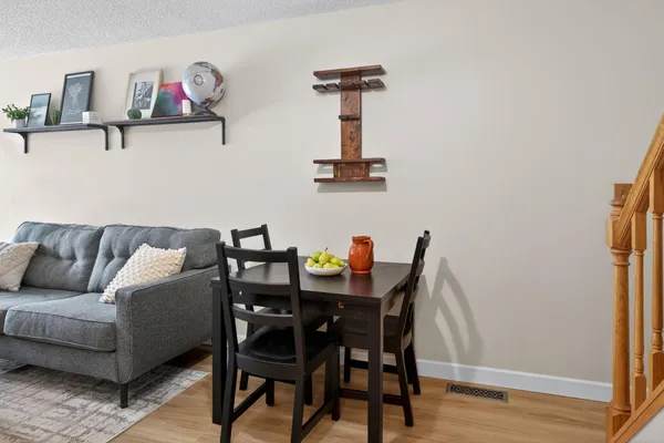 $195,000 | 4065 Wilshire Circle, Unit 8, Shoreview, MN 55126