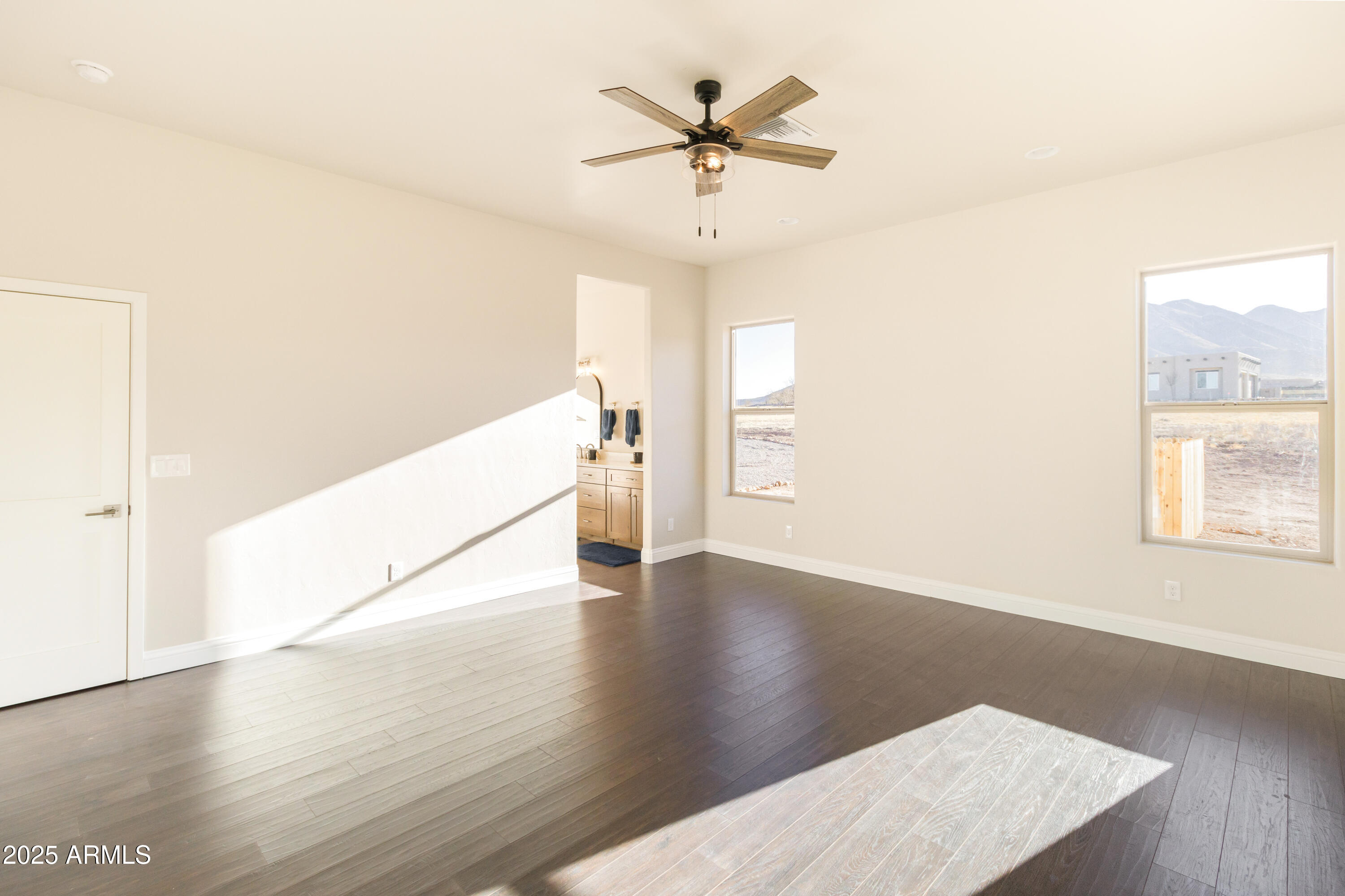 9170 South Hackney Place Hereford, AZ 85615 - Photo 35 of 59 Master Bedroom