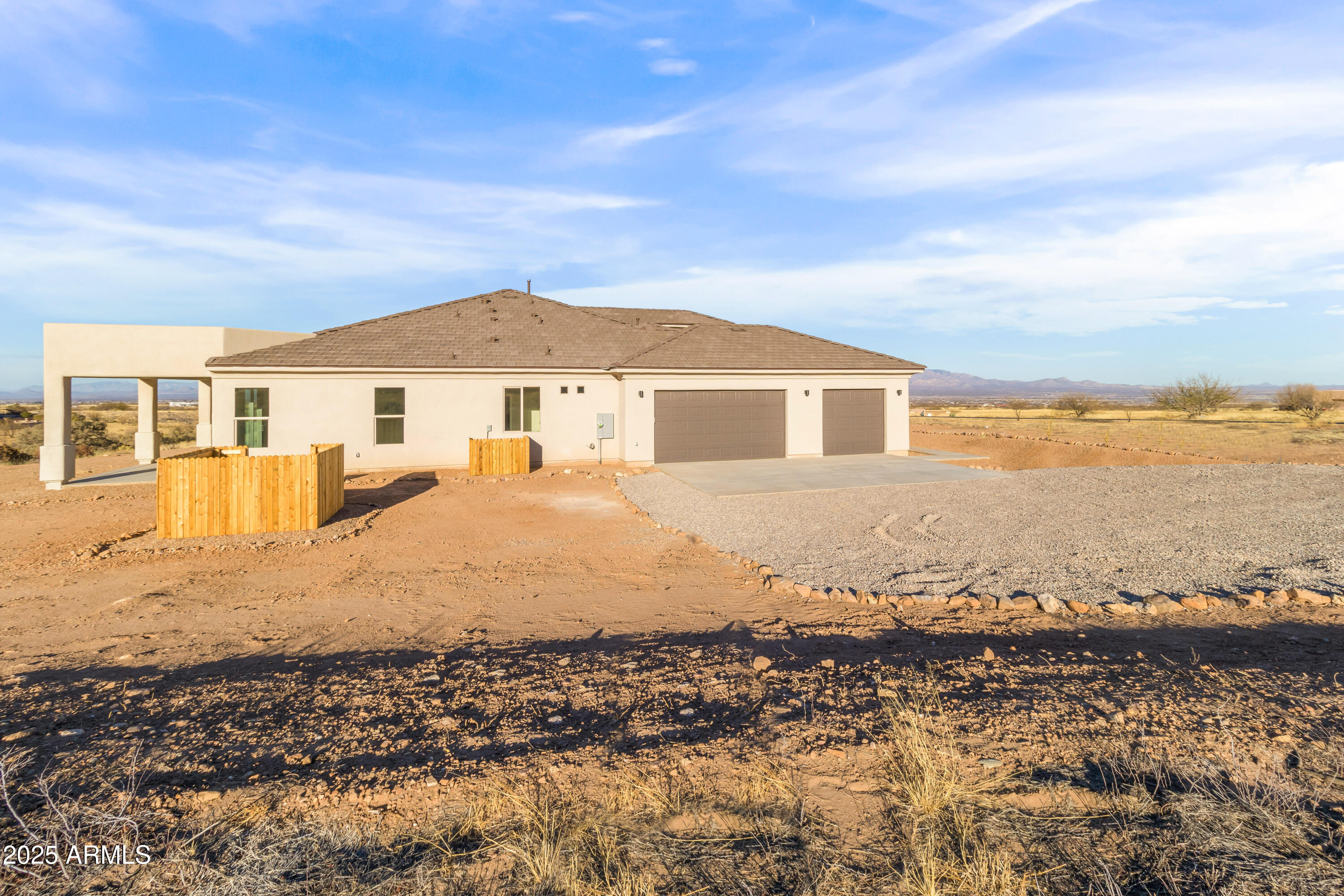 9170 South Hackney Place Hereford, AZ 85615 - Photo 58 of 59 Garage