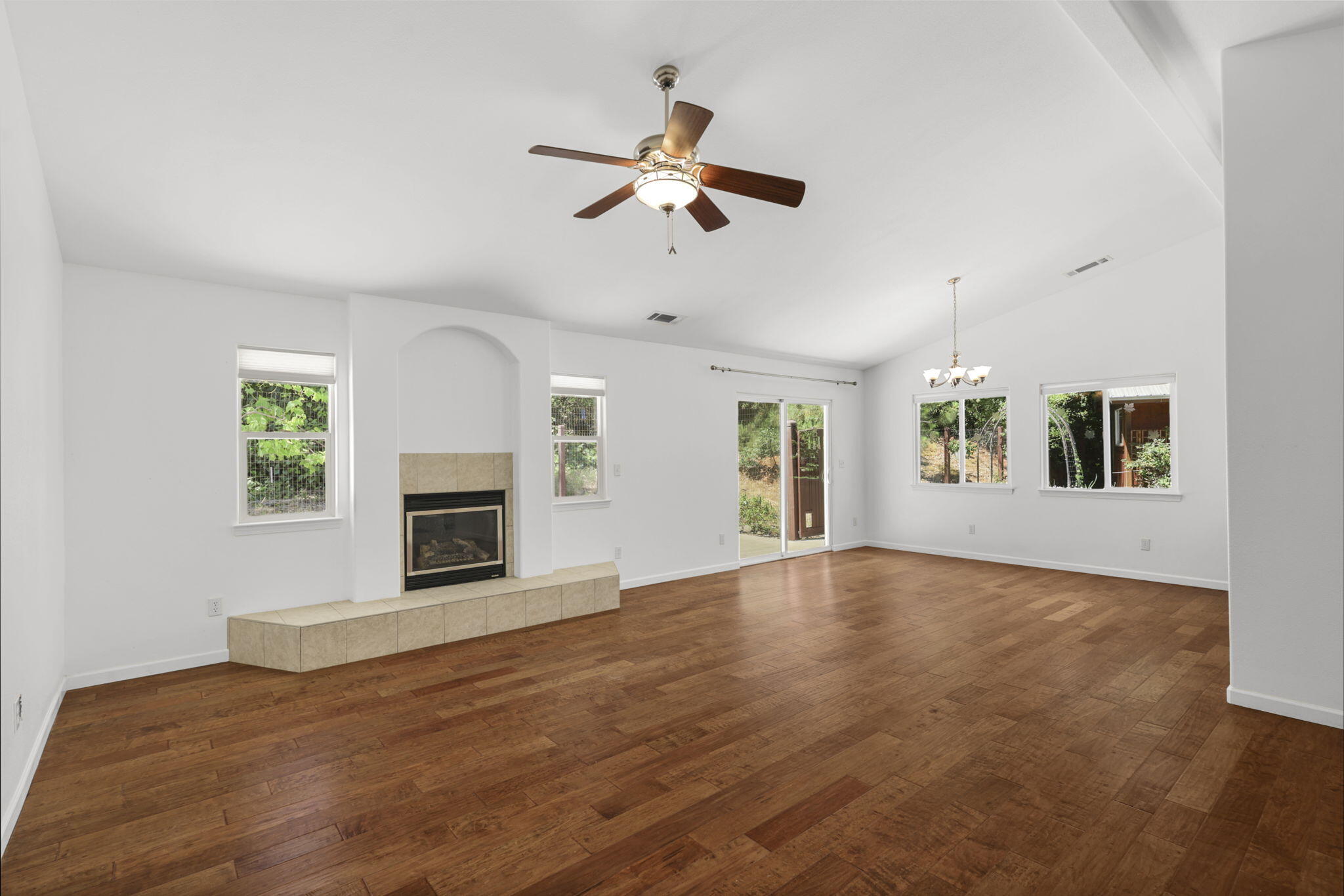 17717 Walker Mine Road Redding, CA 96003 - Photo 10 of 50 17-web-or-mls-LZ0A0845_1