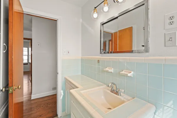 $1,795 | 1207 Stonecrest Drive, Houston, TX 77018