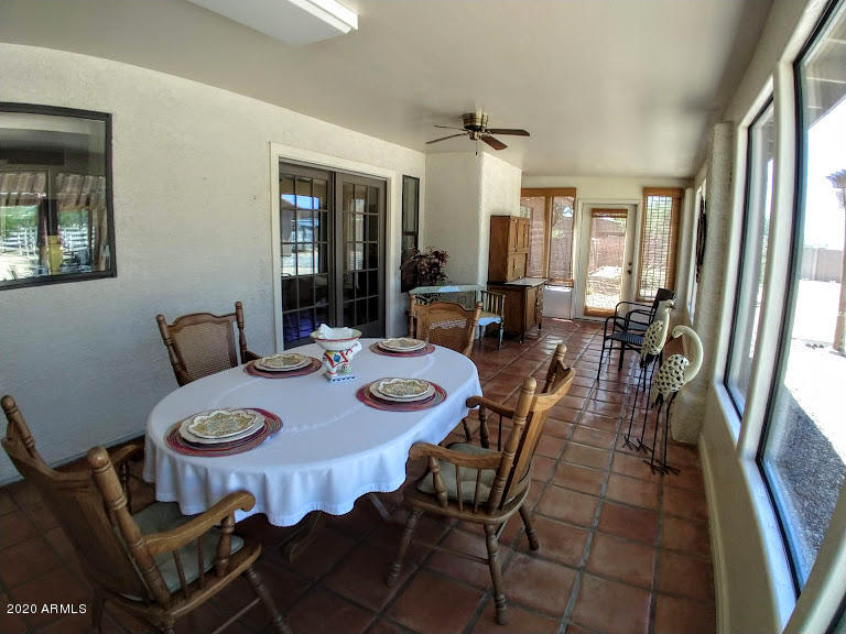 2412 West Irvine Road Phoenix, AZ 85086 - Photo 22 of 38 Arizona Room