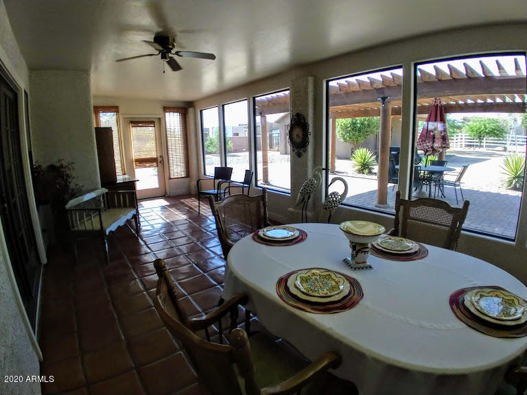 2412 West Irvine Road Phoenix, AZ 85086 - Photo 23 of 38 Arizona Room