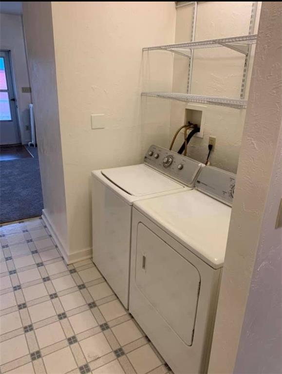 660 3rd Street Pitcairn, PA 15140 - Photo 2 of 10 RARE TO FIND UNIT WITH LAUNDRY!