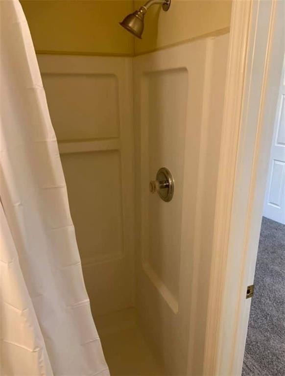 660 3rd Street Pitcairn, PA 15140 - Photo 8 of 10