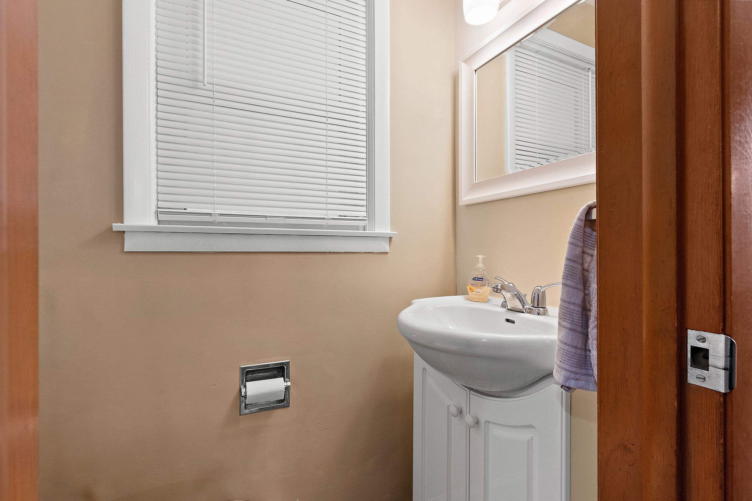 155 Custer Court Green Bay, WI 54301 - Photo 18 of 62