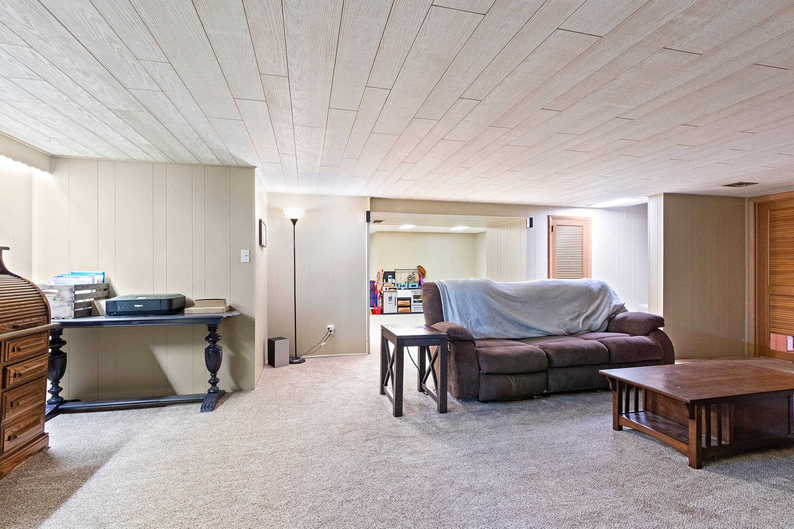 155 Custer Court Green Bay, WI 54301 - Photo 32 of 62