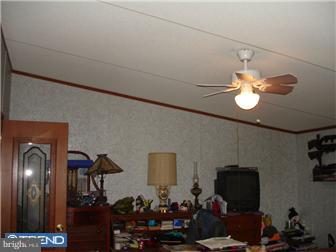 20 Benfield Road Macungie, PA 18062 - Photo 4 of 10 Gallery Image 4