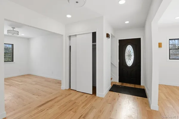 $1,379,000 | 32 Rockland Drive, Jericho, NY 11753