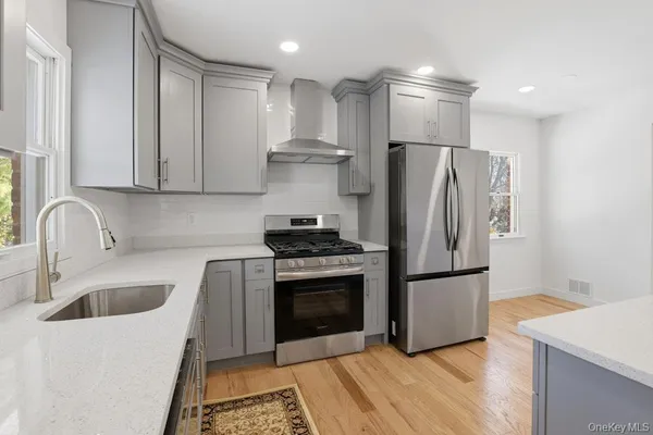 $1,379,000 | 32 Rockland Drive, Jericho, NY 11753