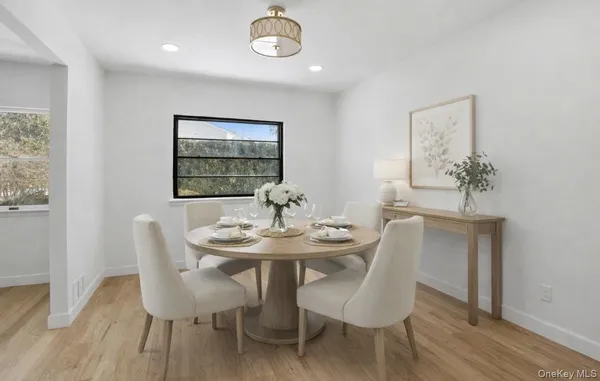 $1,379,000 | 32 Rockland Drive, Jericho, NY 11753