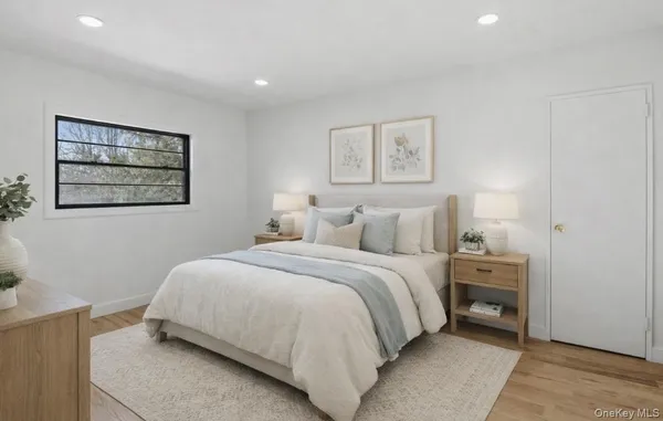 $1,379,000 | 32 Rockland Drive, Jericho, NY 11753