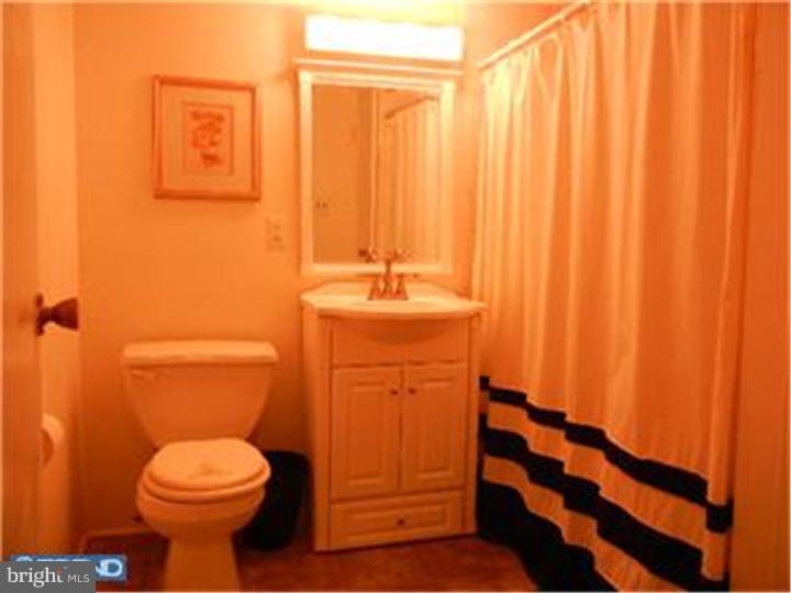 810 North Forklanding Road, Unit 214 Maple Shade, NJ 08052 - Photo 4 of 6 Gallery Image 4