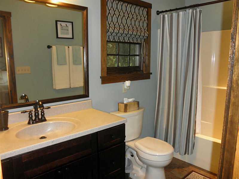 1104-1106 Chestnut Ridge Road Penn Run, PA 15765 - Photo 7 of 25 Master Bath/Spa.