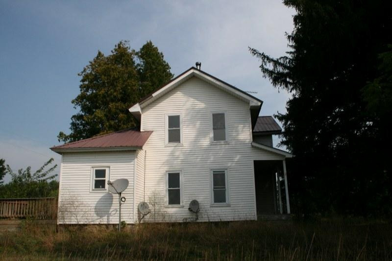 11360 Woodbridge Road Camden, MI 49232 - Photo 3 of 11 IMG_6977_800x533