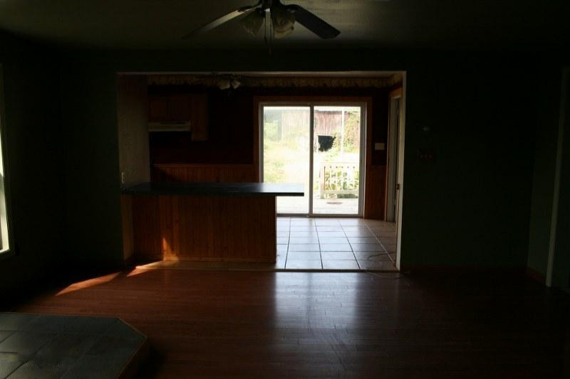 11360 Woodbridge Road Camden, MI 49232 - Photo 5 of 11 IMG_6982_800x533