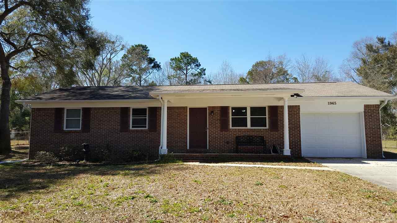 1965 Brentco Road Cantonment, FL 32533 - Photo 3 of 24 Gallery Image 3