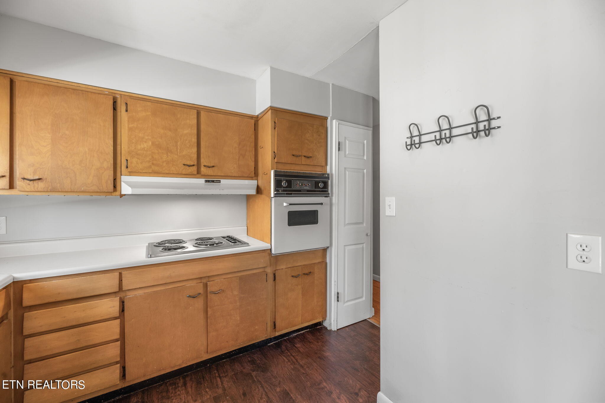 192 Lasalle Road Oak Ridge, TN 37830 - Photo 10 of 27
