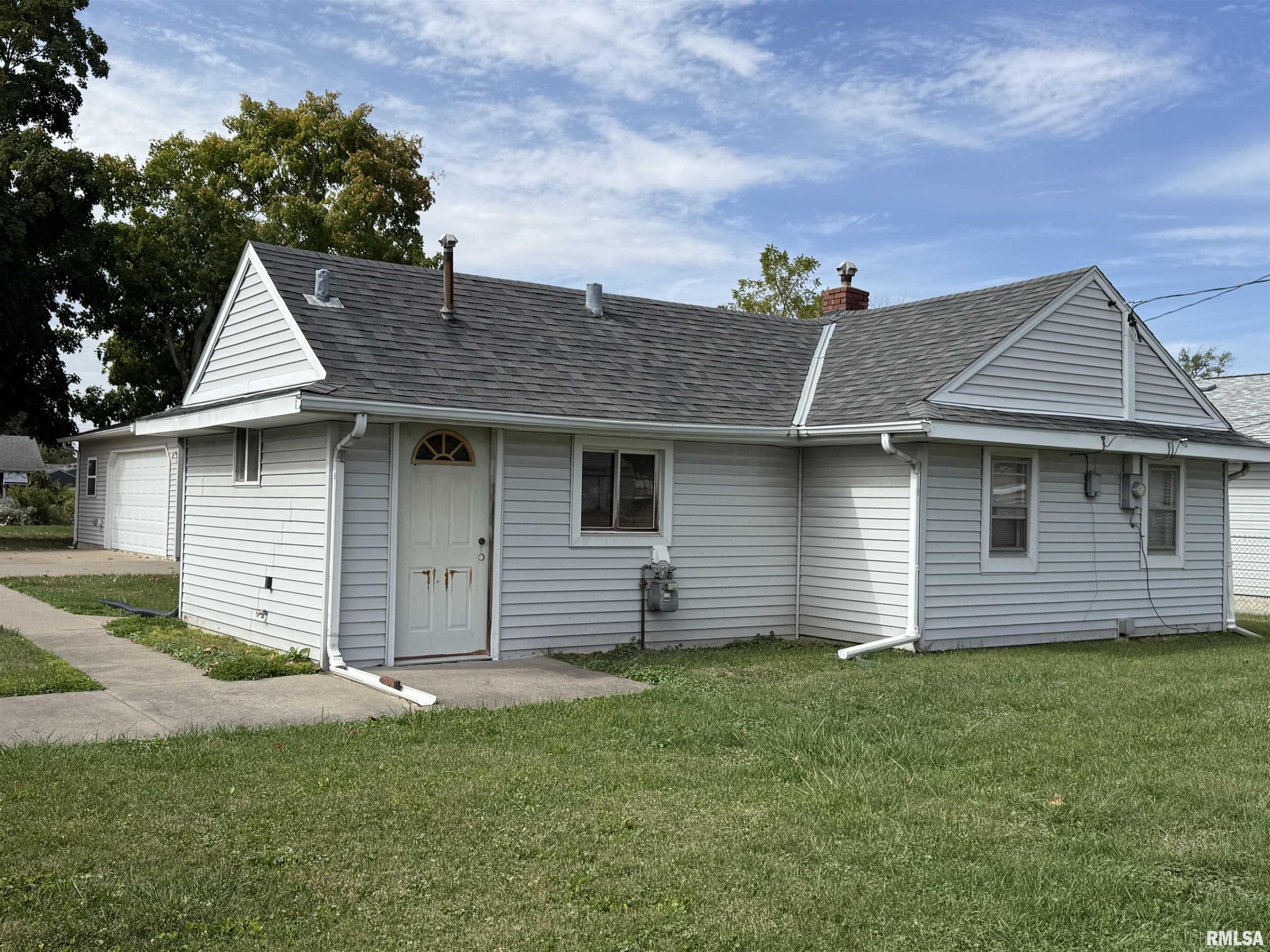2402 45th Street Moline, IL 61265 - Photo 13 of 13 Gallery Image 13