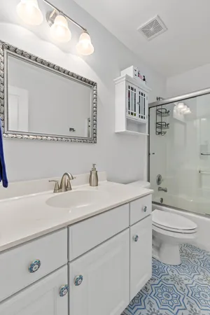 $1,100,000 | 186 Cartright Street, Daniel Island, SC 29492