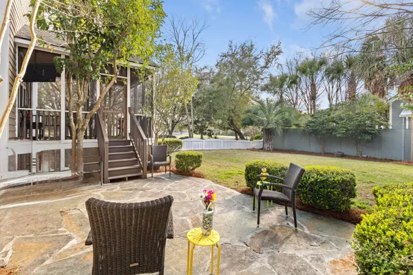 $1,100,000 | 186 Cartright Street, Daniel Island, SC 29492