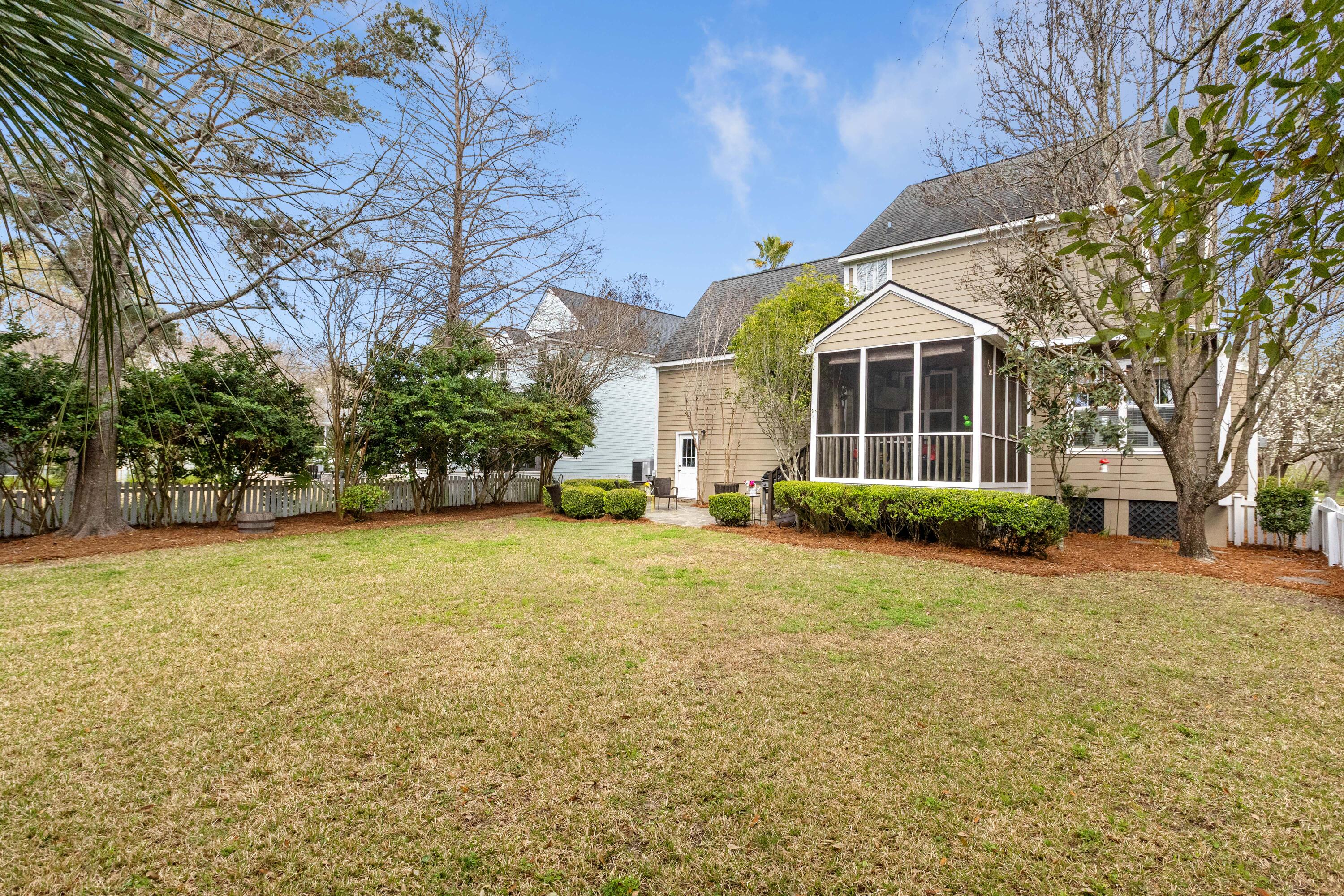 186 Cartright Street Daniel Island, SC 29492 - Photo 37 of 56 IHRE
