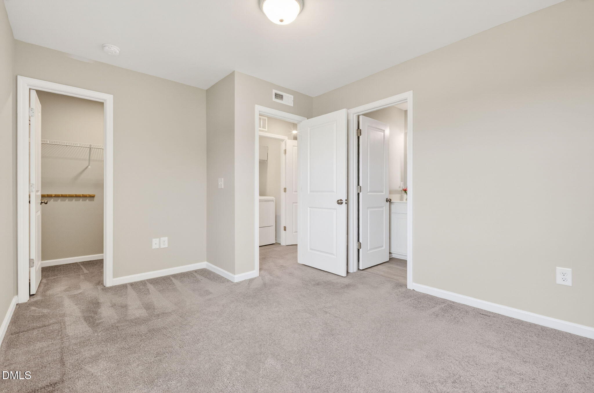 6626 Perry Creek Road Raleigh, NC 27616 - Photo 15 of 40 33-web-or-mls-6626 Perry Creek-48