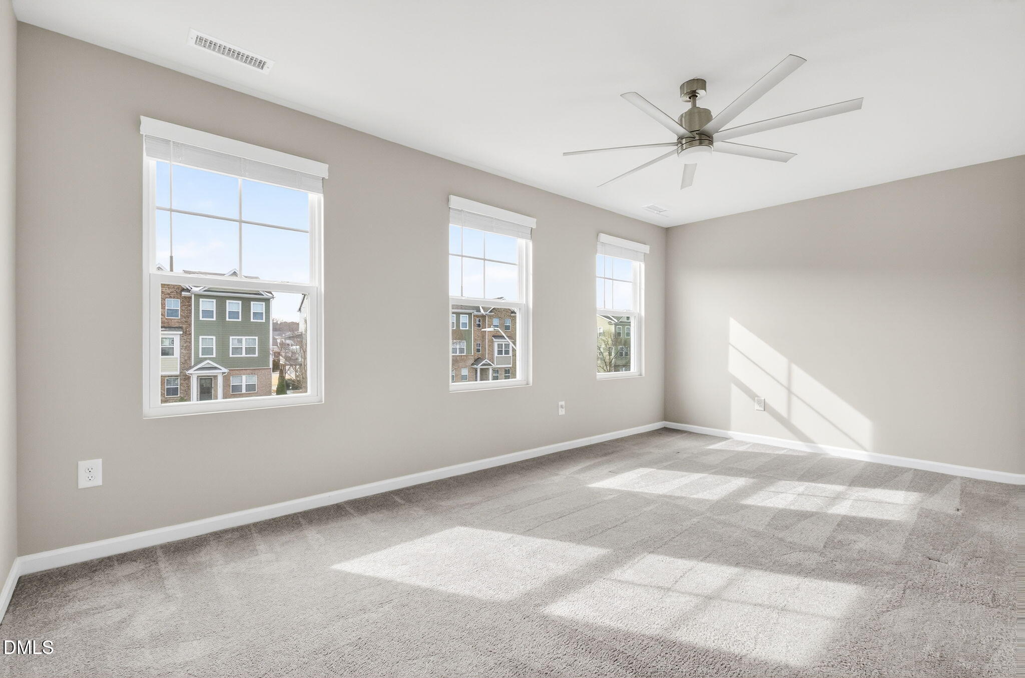 6626 Perry Creek Road Raleigh, NC 27616 - Photo 19 of 40 38-web-or-mls-6626 Perry Creek-51