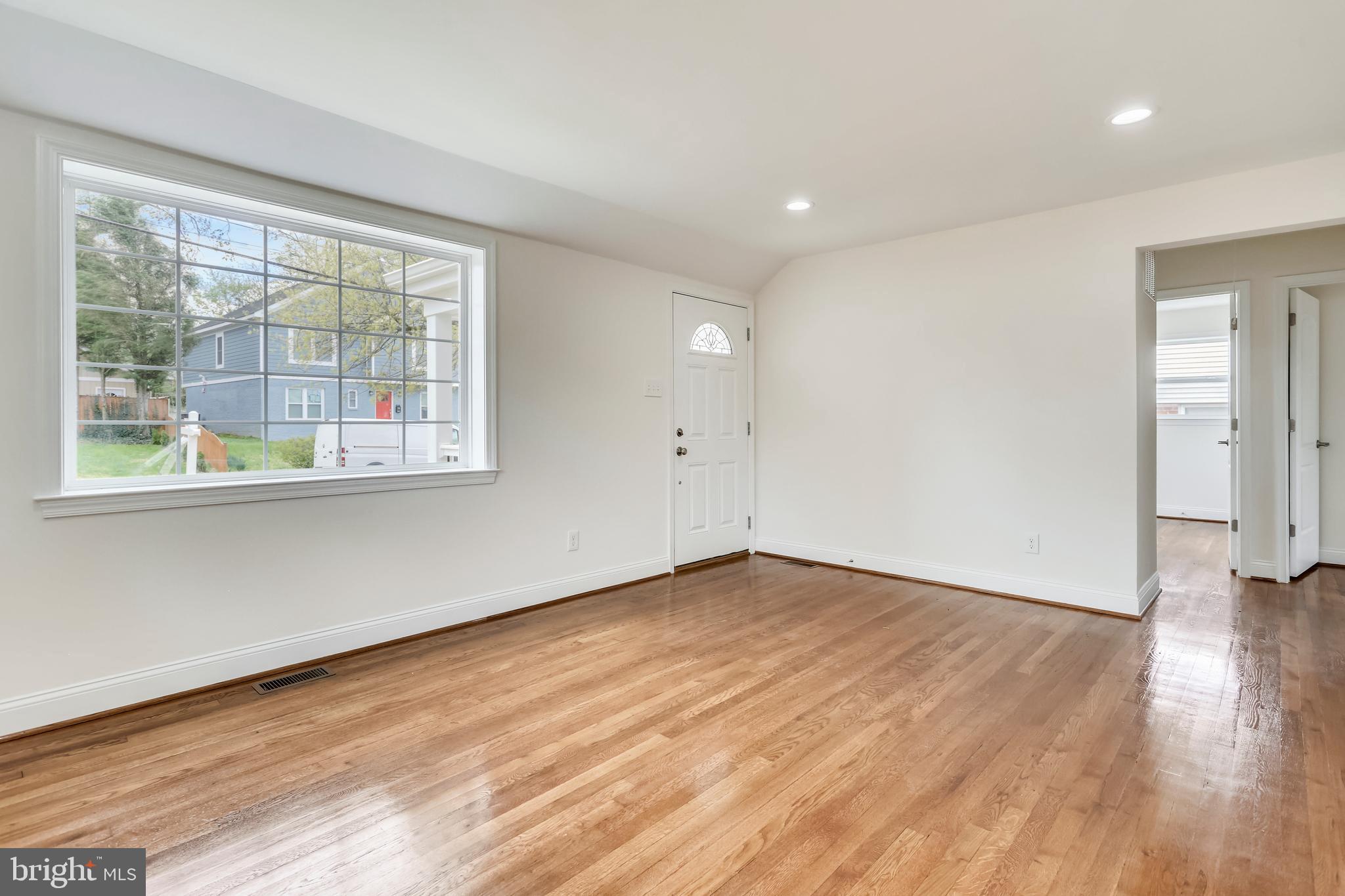 12728 Gould Road Silver Spring, MD 20906 - Photo 3 of 28 Beautiful new windows
