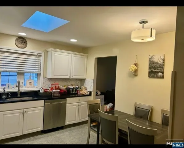 $3,600 | 106 East Madison Avenue, Unit 2, Dumont, NJ 07628