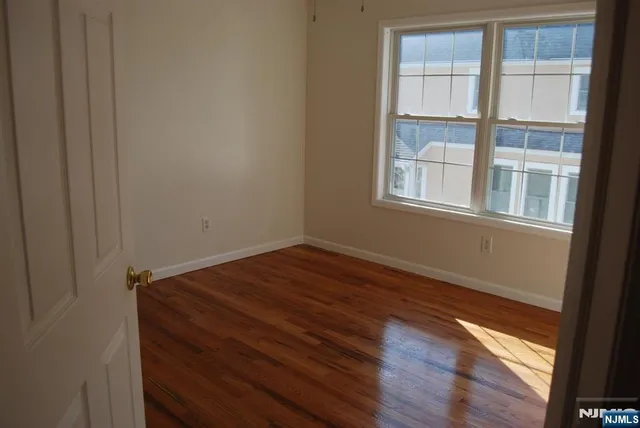 $3,600 | 106 East Madison Avenue, Unit 2, Dumont, NJ 07628