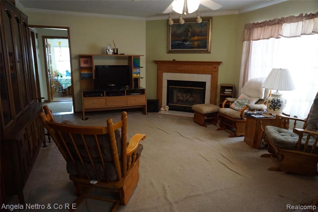 50428 Bog Road Belleville, MI 48111 - Photo 17 of 34