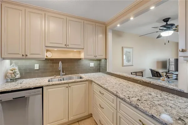 $350,000 | 4153 South Atlantic Avenue, Unit 516, New Smyrna Beach, FL 32169