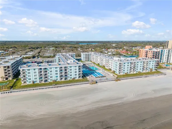 $350,000 | 4153 South Atlantic Avenue, Unit 516, New Smyrna Beach, FL 32169