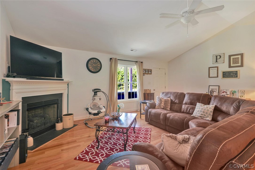 4832 Dabneys Mill Road Manquin, VA 23106 - Photo 10 of 41 Gallery Image 10
