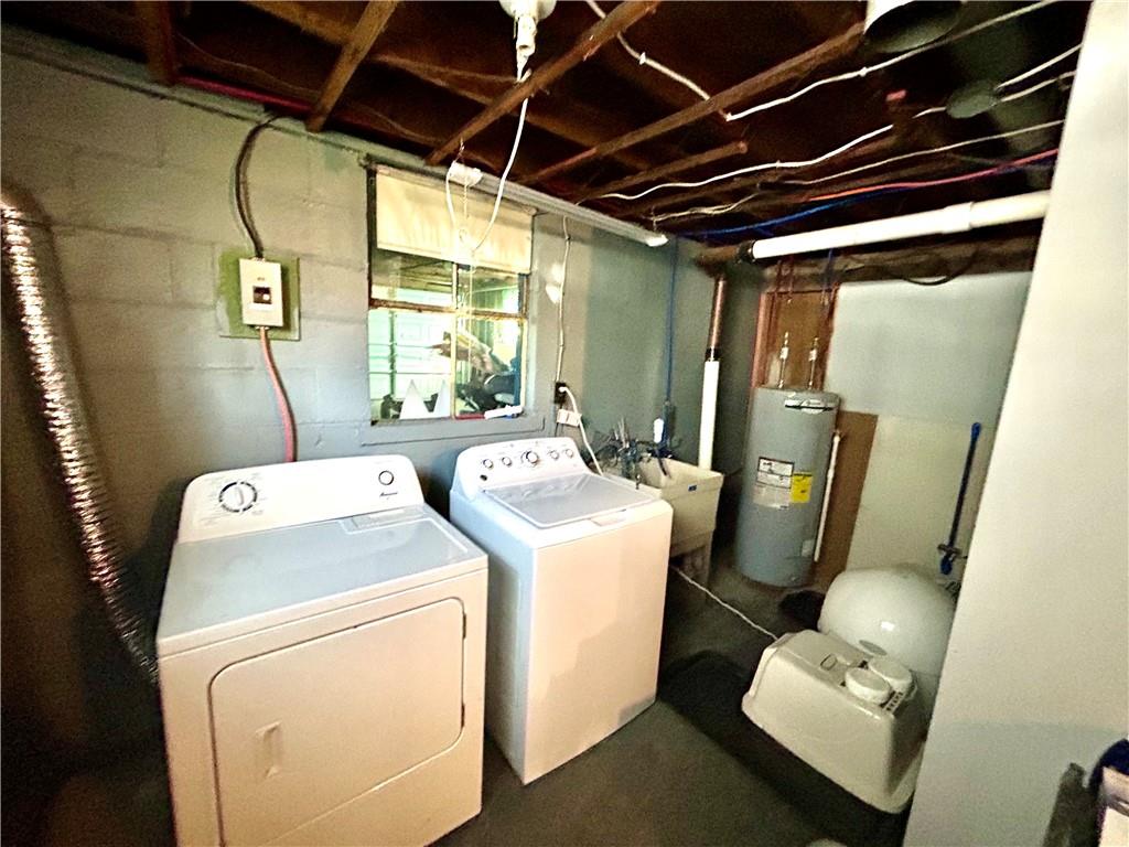 502 Ferguson Road Dunbar, PA 15431 - Photo 17 of 32 a utility room with dryer and washer