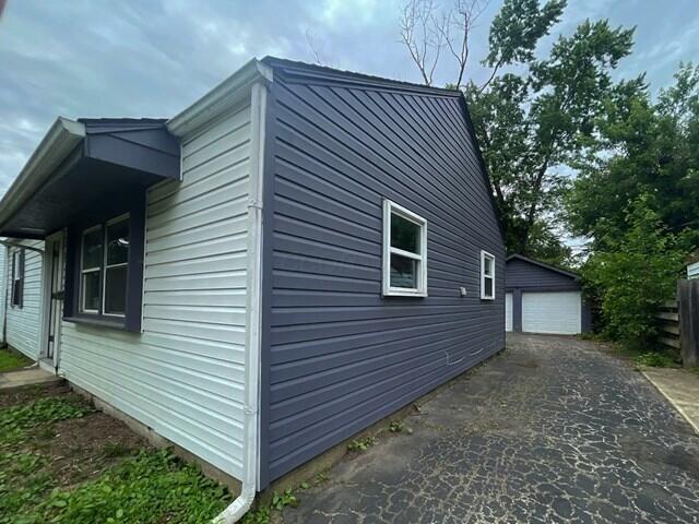 1091 South Hampton Road Columbus, OH 43227 - Photo 4 of 12
