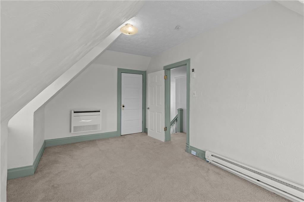 2 Marshall Road Pittsburgh, PA 15214 - Photo 43 of 46 an empty room with windows