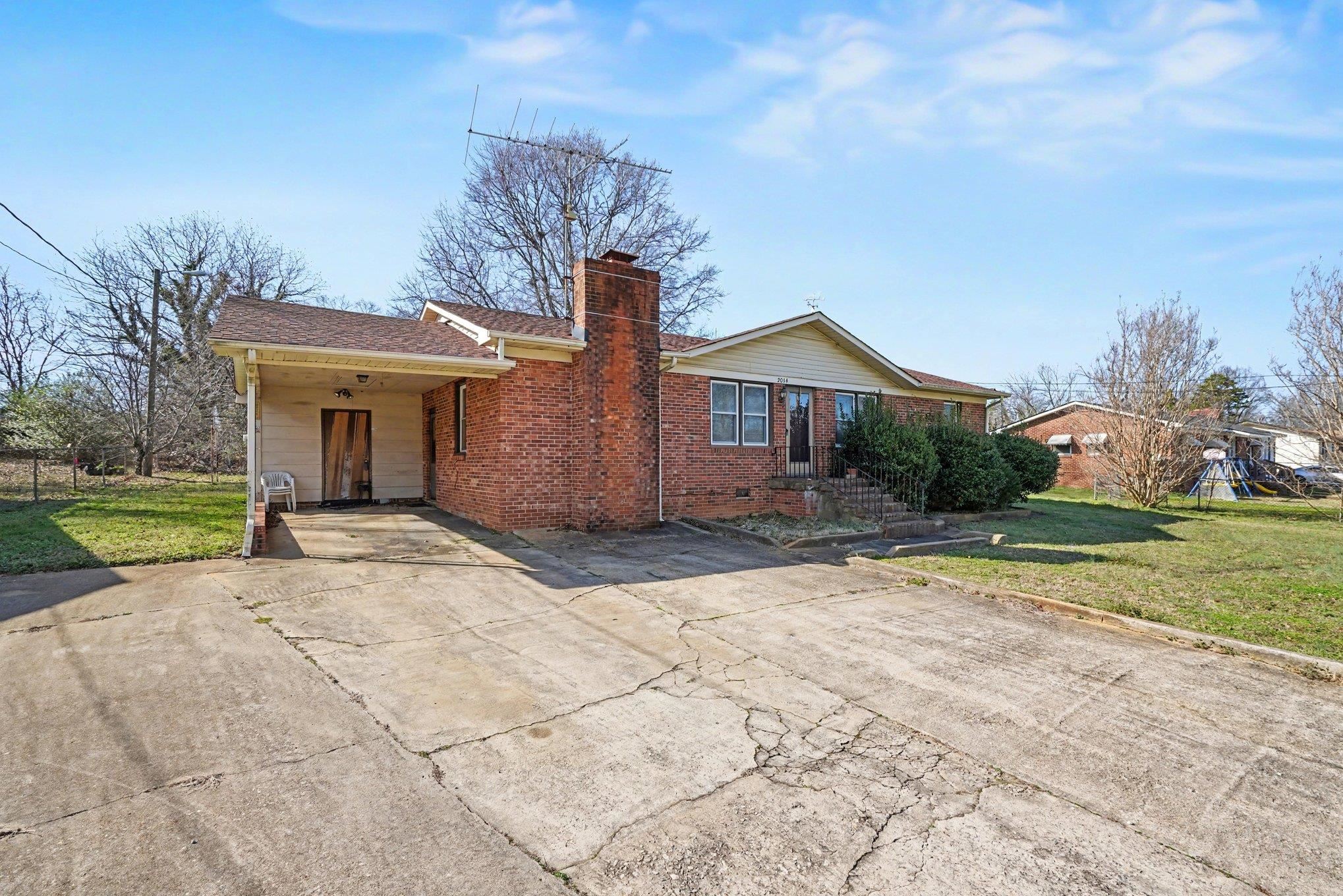 2014 Center Street Spartanburg, SC 29303 - Photo 14 of 17