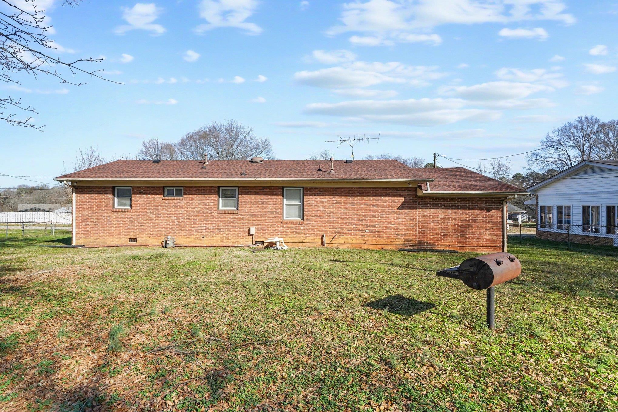 2014 Center Street Spartanburg, SC 29303 - Photo 15 of 17