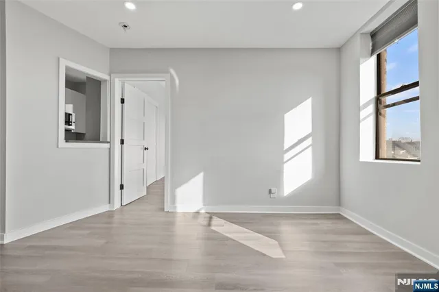 $295,000 | 3315 Pleasant Avenue, Unit 521, Union City, NJ 07087