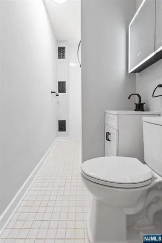 $295,000 | 3315 Pleasant Avenue, Unit 521, Union City, NJ 07087