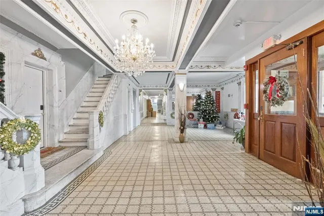 $295,000 | 3315 Pleasant Avenue, Unit 521, Union City, NJ 07087