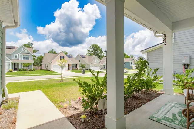 $385,000 | 119 Abbey Terrace Road, Moncks Corner, SC 29461