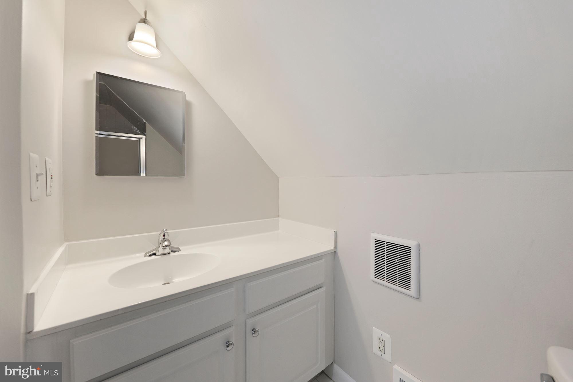 1509 Crest Road Silver Spring, MD 20902 - Photo 20 of 31