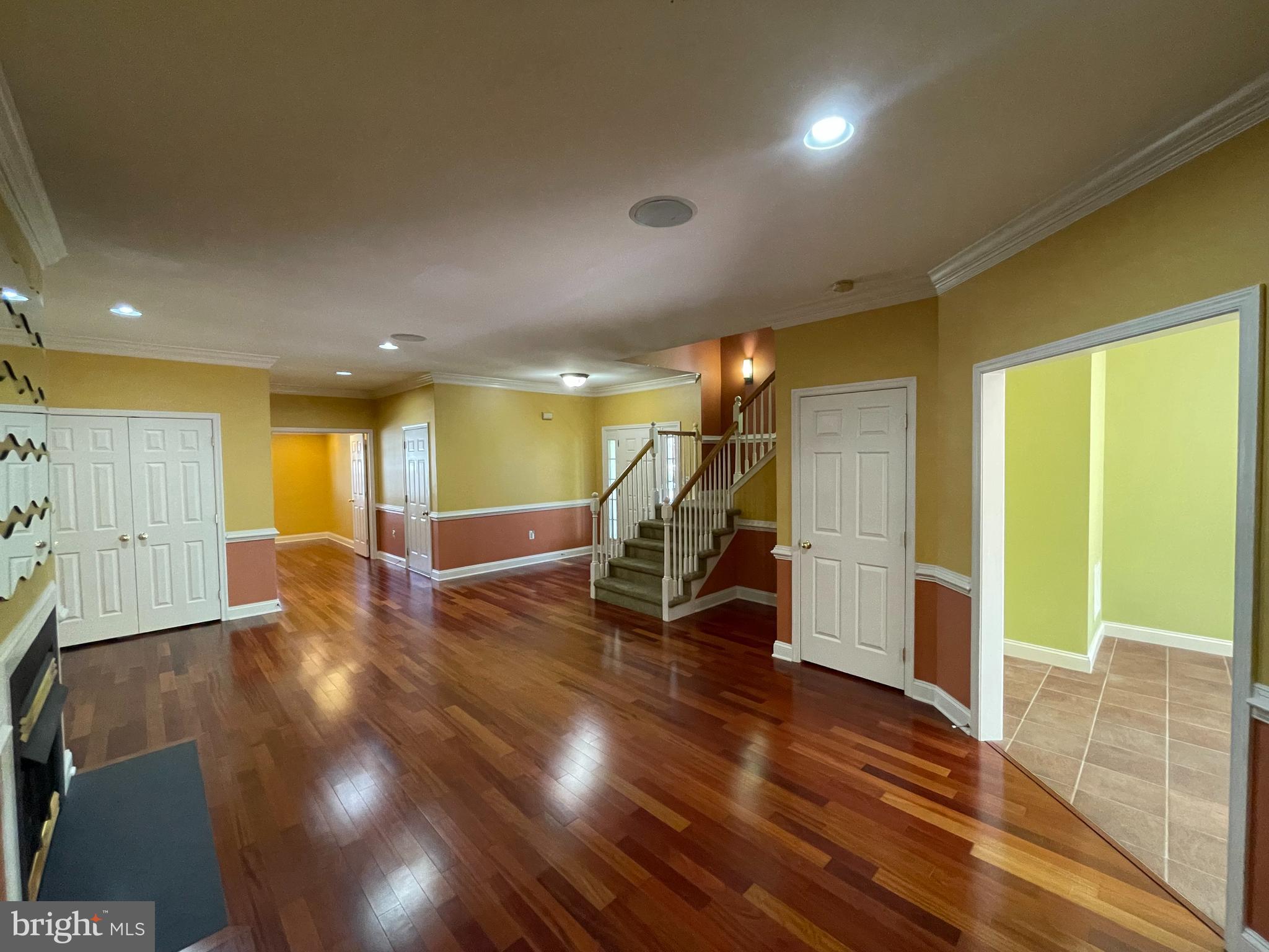 19 Arbor Circle Colmar, PA 18915 - Photo 13 of 60 a view of a hallway with wooden floor