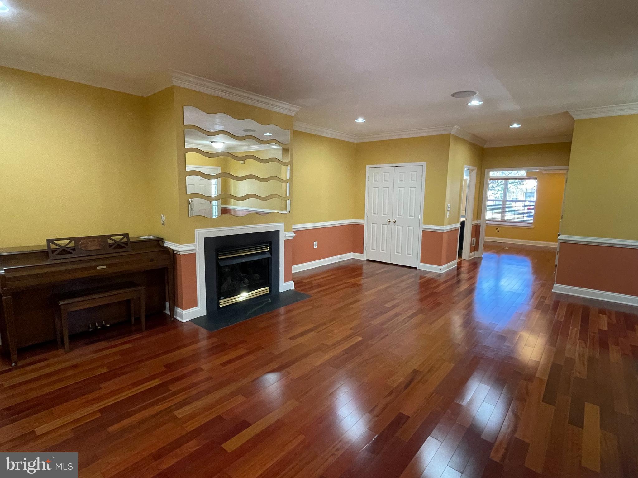 19 Arbor Circle Colmar, PA 18915 - Photo 16 of 60 a view of kitchen with furniture and a fireplace